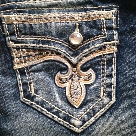 Trading W/ @carolevelyn - Picture 3 of 4