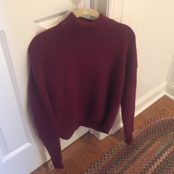 American Eagle slouchy sweater