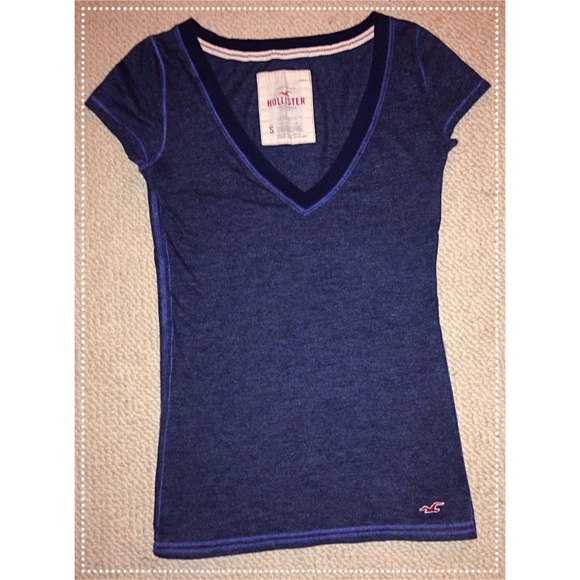Navy Blue Hollister Tee!