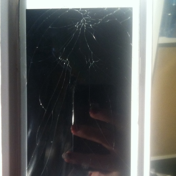 Phone bundle - Picture 2 of 4