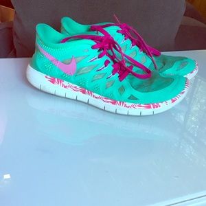 Nike 5.0 teal and magenta