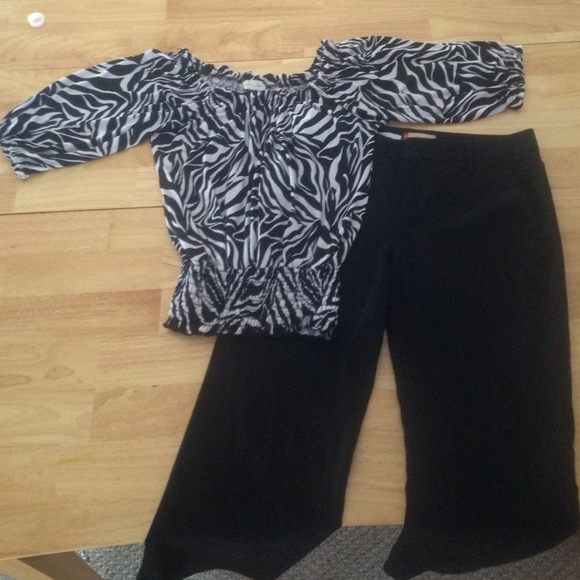 Size 6a gap black trouser, zebra print top - Picture 2 of 3