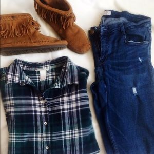 Minnetonka Fringe Ankle Boots