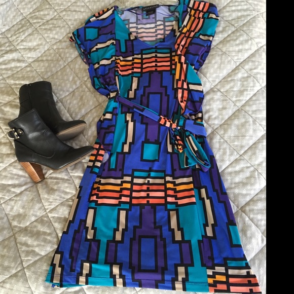 Colorful wrap dress with vibrant colors! Size M