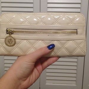 Anne Klein wallet