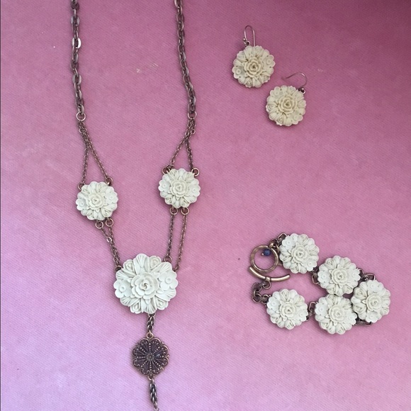 Lucky brand jewelry set