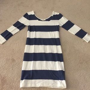 Small Forever 21 Long Sleeve Blue/White Dress