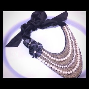 Stella & Dot bib necklace