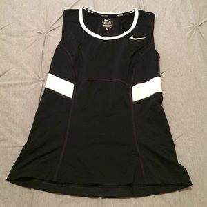 Nike Dri-fit tennis shirt