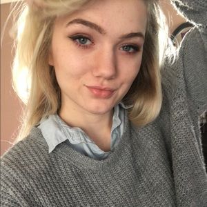 Meet your Posher, Brooke