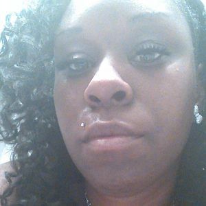 Meet your Posher, Ebony