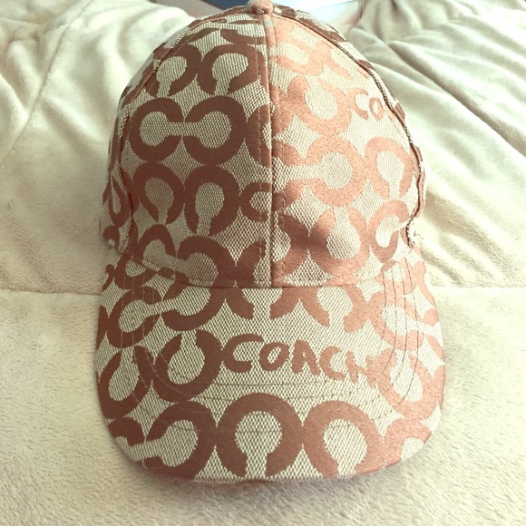Coach hat! Gold and tan