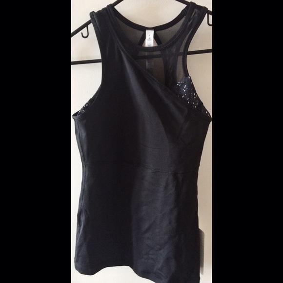Lululemon NWTS mesh tank