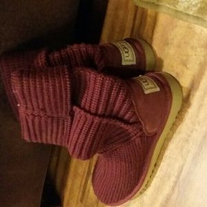 UGG burgundy sweater boots pull on gently used