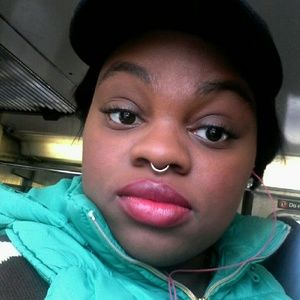 Meet your Posher, Tiffany