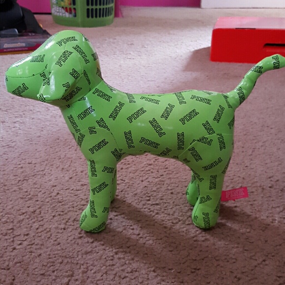 VS pink dogs. - Picture 2 of 3