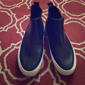 Old navy black high tops