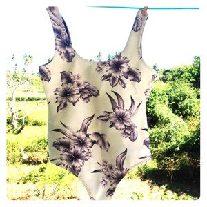 Amuse society one piece