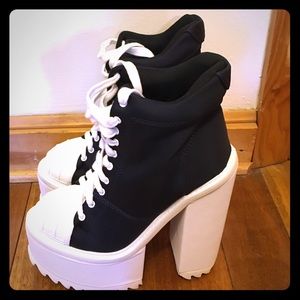 Jeffery Campbell platforms!