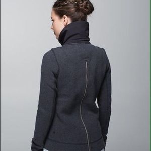 Lululemon En Route Jacket with Drape Zip Back