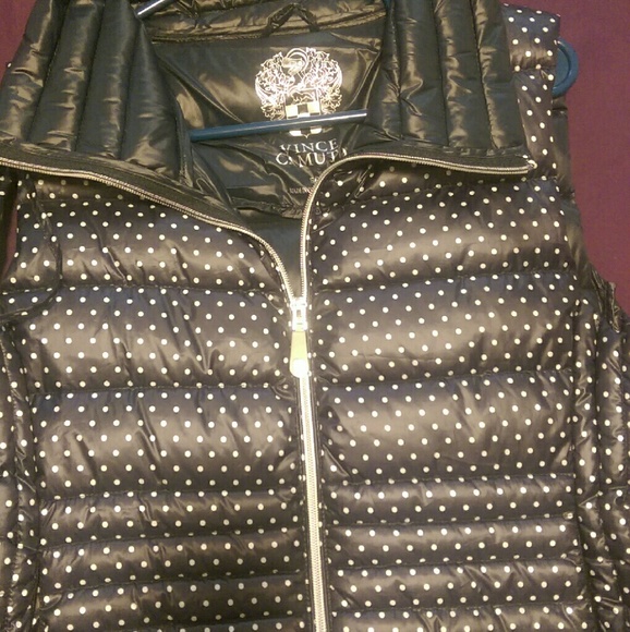 LBN- Vince Camuto navy/ white polka dot vest!!!!