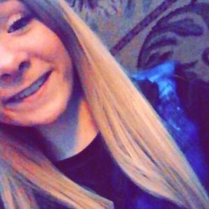 Meet your Posher, Aurora