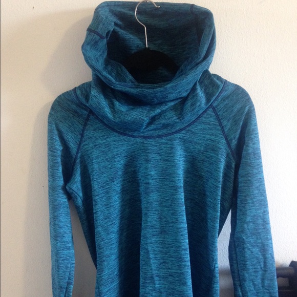 Reebok athletic shirt