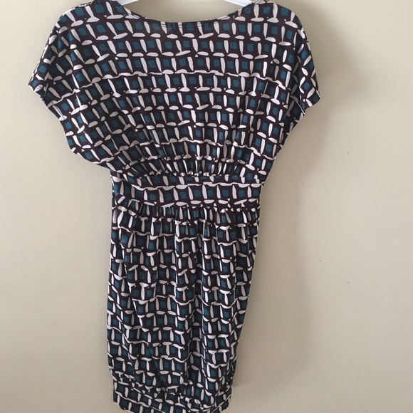 Long Patterned Shirt - Picture 2 of 2