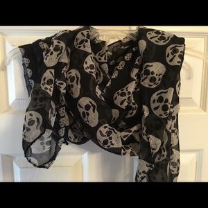 Torrid skull scarf