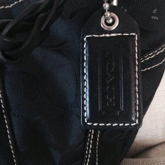 Authentic Coach purse - black