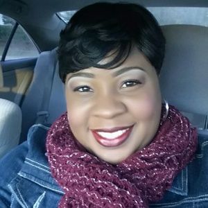 Meet your Posher, Glenda