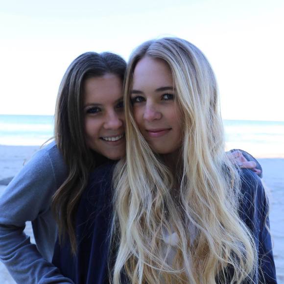 Meet your Posher, Julia - Picture 1 of 1