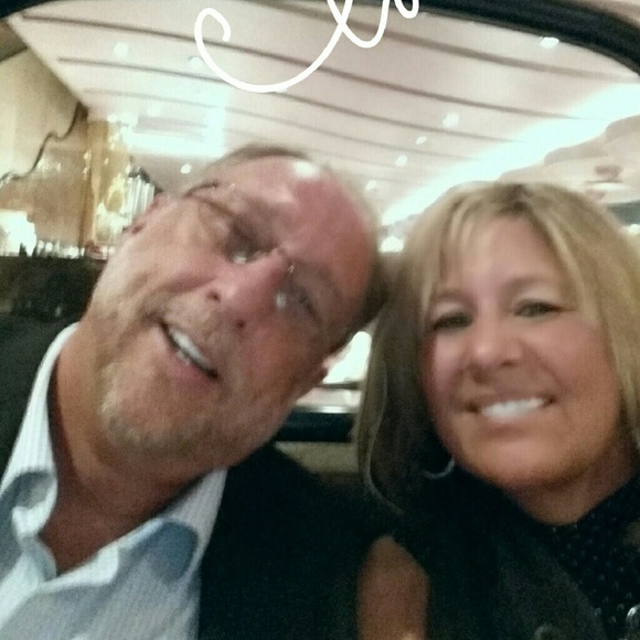 Meet your Posher, Tia - Picture 1 of 1