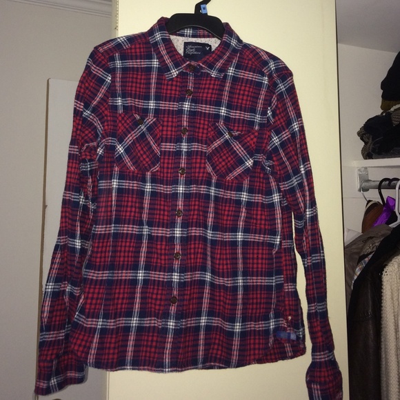 Super cute american eagle flannel. Size 12 (s/m)