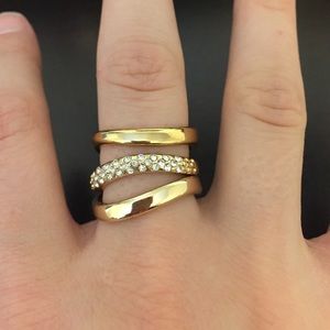EXPRESS gold rings