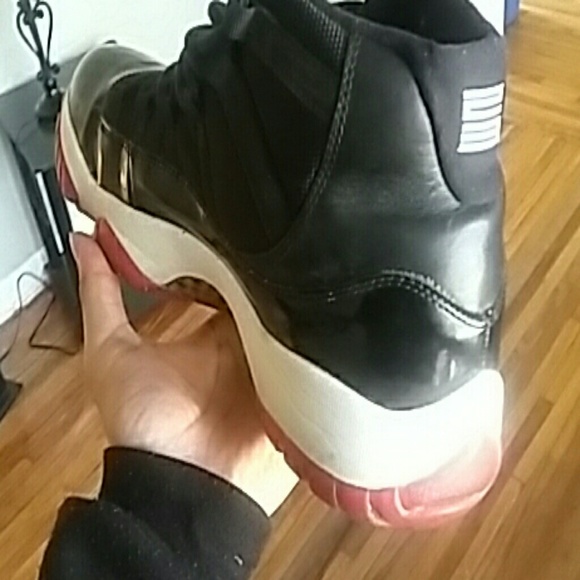 Jordan 11's - Picture 2 of 2
