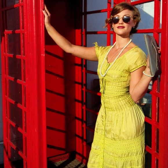 Meet your Posher - Picture 2 of 4