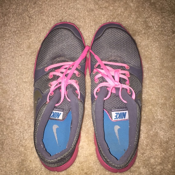 Nike "flex experince rn" size 11 USED