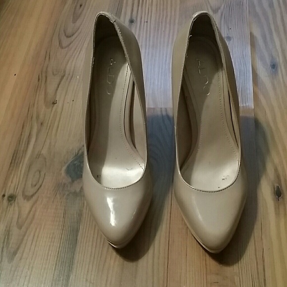 Aldo high heel shoes