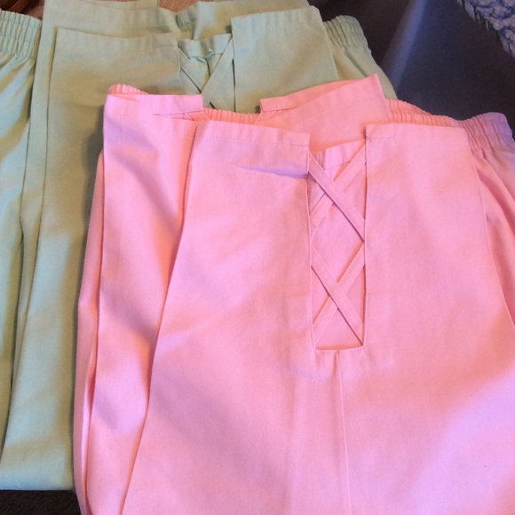 Kenneth Too Pants - Set of 2 Kenneth Too Casual Petite Capris