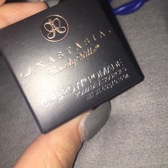 DIPBROW brand new & authentic