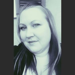 Meet your Posher, Becka