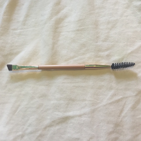 TARTE EYEBROW BRUSH