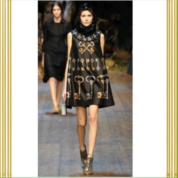 Dresses & Skirts - Darling Key Print Sleeveless Mini M