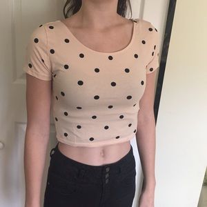Pink cropped polka dot shirt❤️