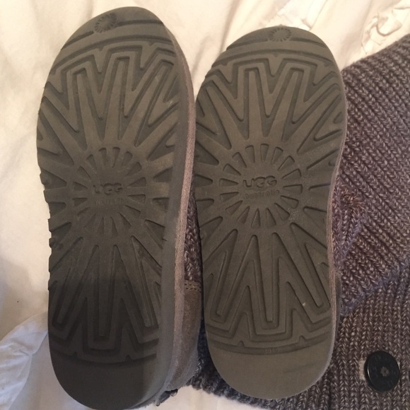 Gray Ugg - image 3