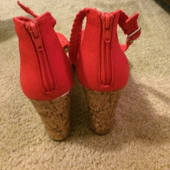 Red wedges! - Picture 2 of 3