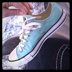 Women's All Star Converse Color: Tiffany Blue