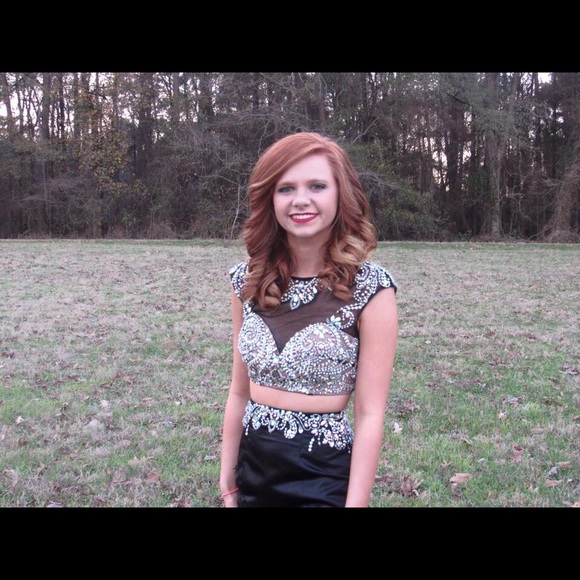 Baby Fox formal - Picture 3 of 3