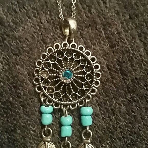 Necklace - Picture 3 of 4